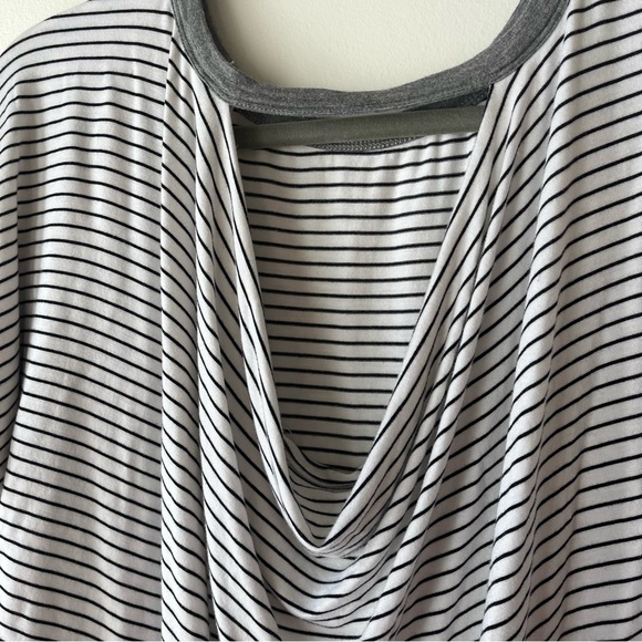 Cable&Gauge 3/4 dolman sleeve open back stripe black and white small casual - Picture 8 of 13